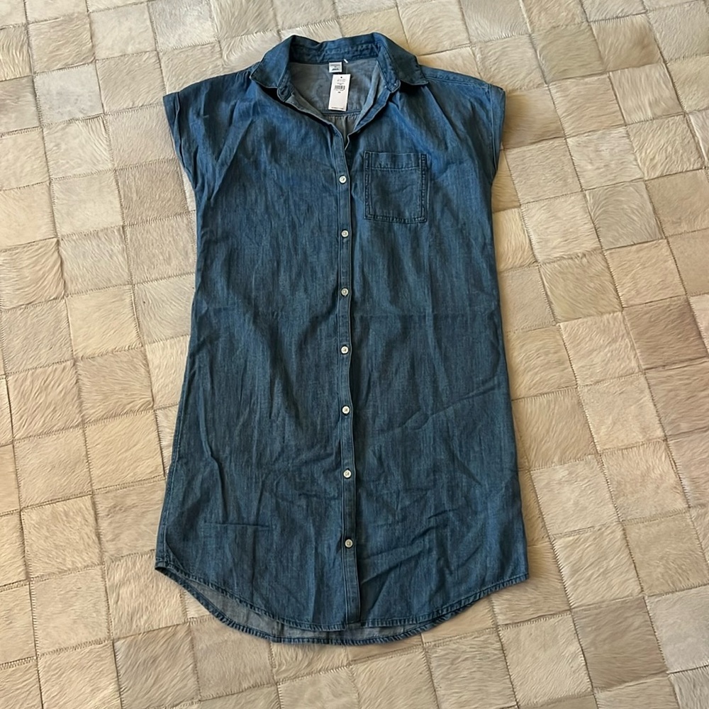 Old navy dress, NWT, size XS, denim color